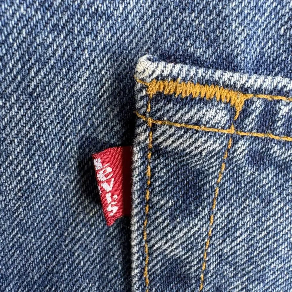 Vintage Levis USA MADE 550 Mens Jeans 36x30 Black Batwing Red Tag Relaxed Fit